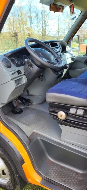Iveco Daily Iveco 35C12 КЛИМАТИК  В-категория | Auto.bg — изображение 9