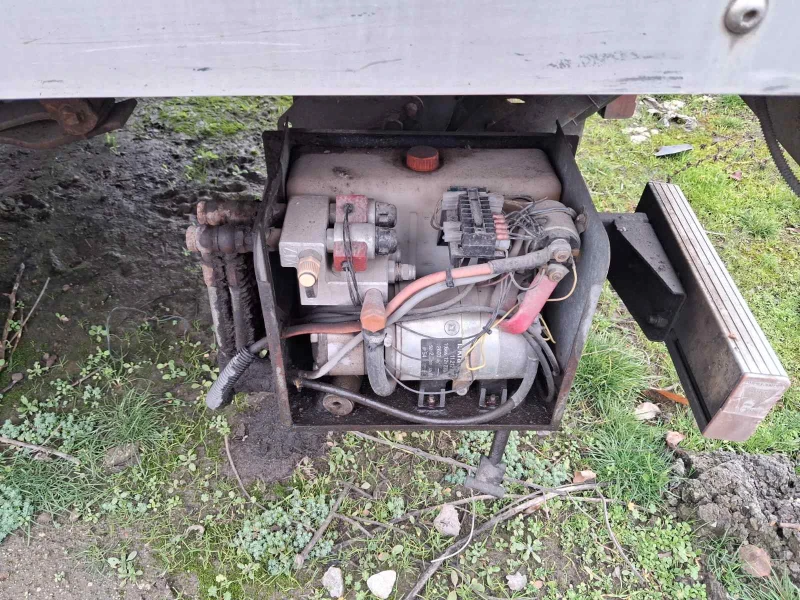 Iveco 35s13 Падащ борд, снимка 5 - Бусове и автобуси - 52718592