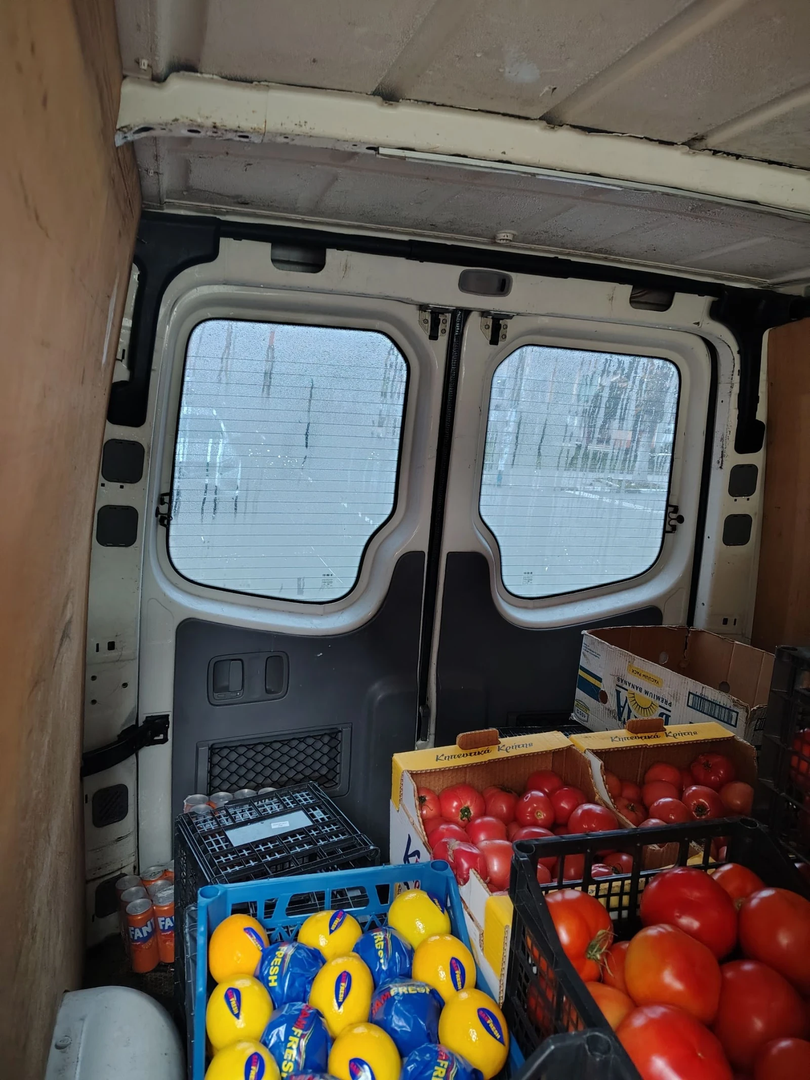 VW Crafter 2.5 TDI -5 ����� | Mobile.bg � ����������� 9