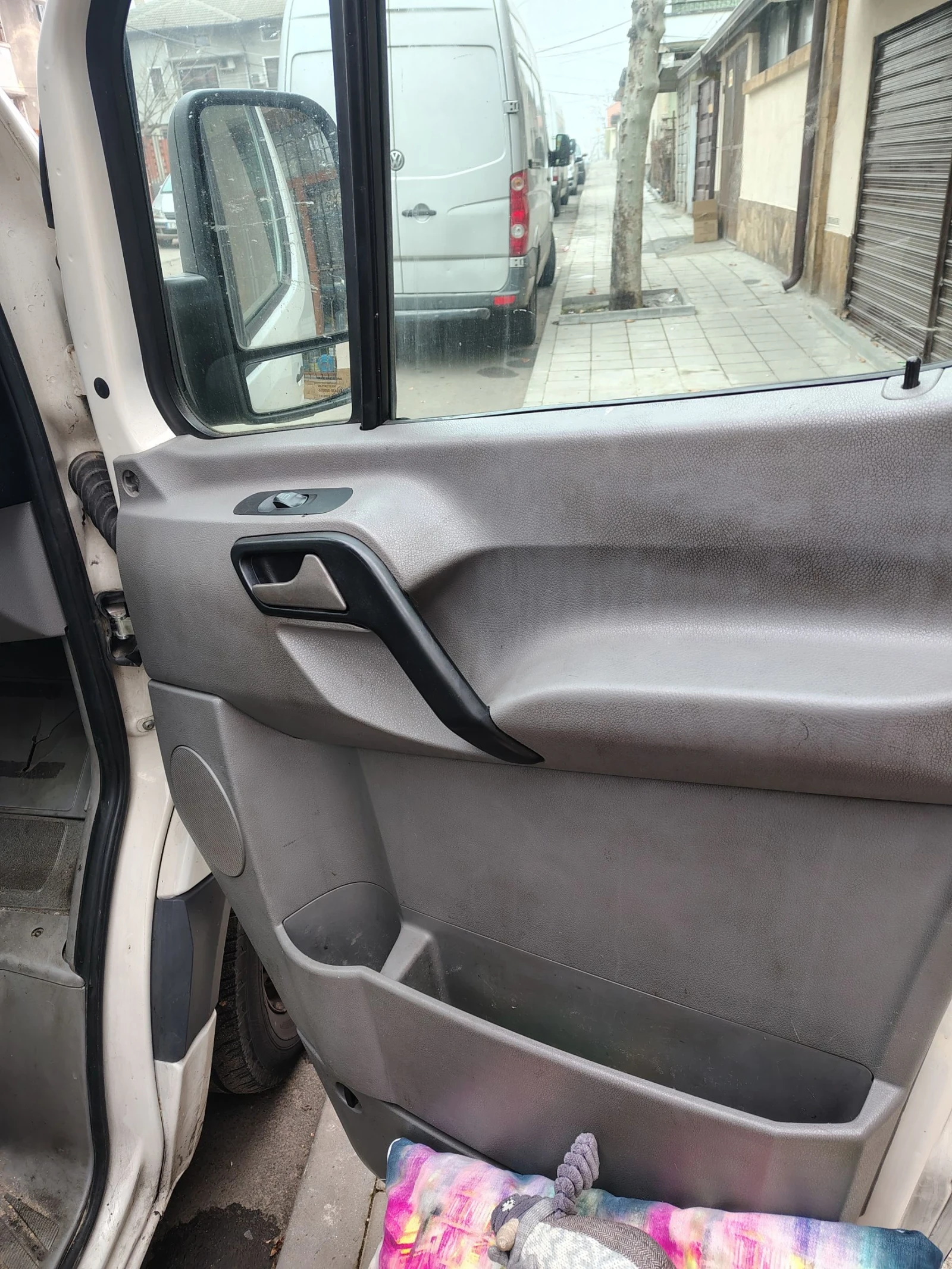 VW Crafter 2.5 TDI -5 ����� | Mobile.bg � ����������� 6