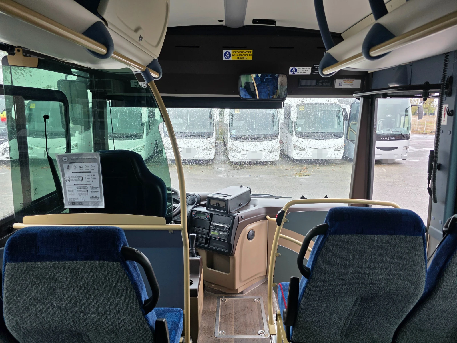Iveco Classic Crossway, снимка 11 - Бусове и автобуси - 56598543