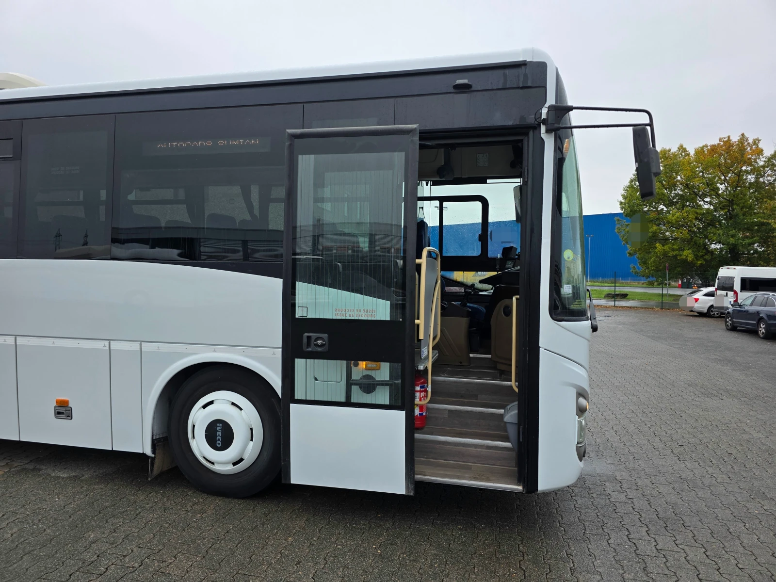 Iveco Classic Crossway, снимка 10 - Бусове и автобуси - 56598543