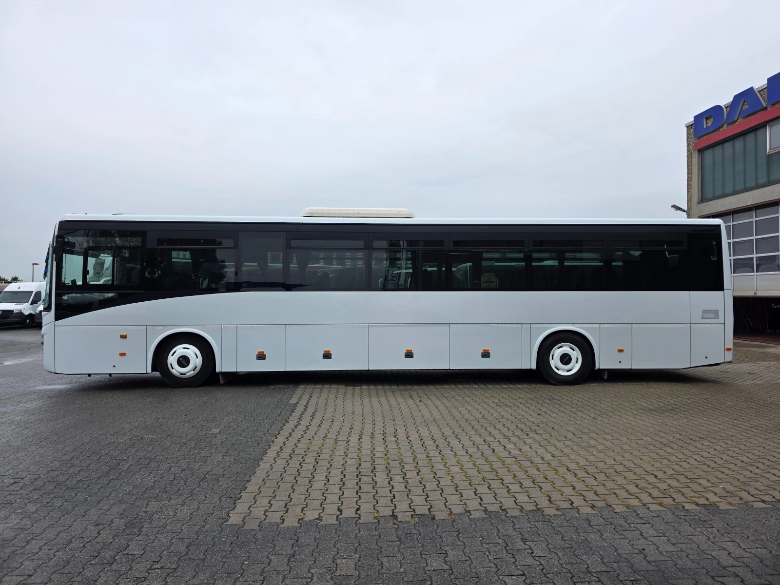 Iveco Classic Crossway, снимка 4 - Бусове и автобуси - 56598543