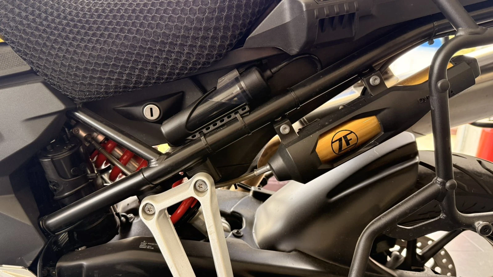 BMW F 750GS, снимка 7 - Мотоциклети и мототехника - 53894841