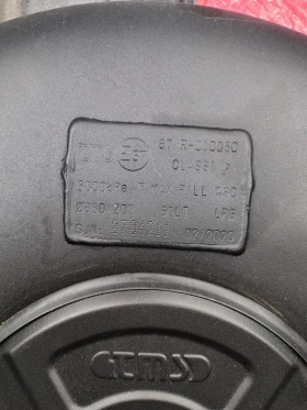 Hyundai Ioniq, снимка 17