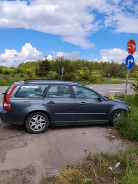 Volvo V40 2.0D 136кс, снимка 3