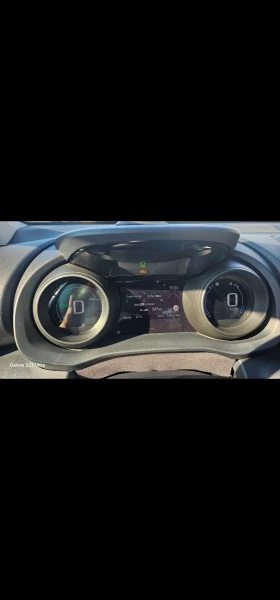 Toyota Yaris КАПАРИРАНА, снимка 10