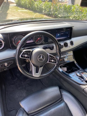 Mercedes-Benz E 200, снимка 8