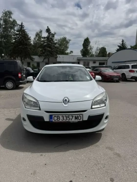 Обява за продажба на Renault Megane 1.6i ~7 999 лв. - изображение 1