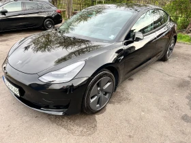     Tesla Model 3 1 .    Tesla / 
