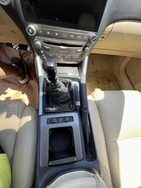 Lexus IS 220d | Mobile.bg    14