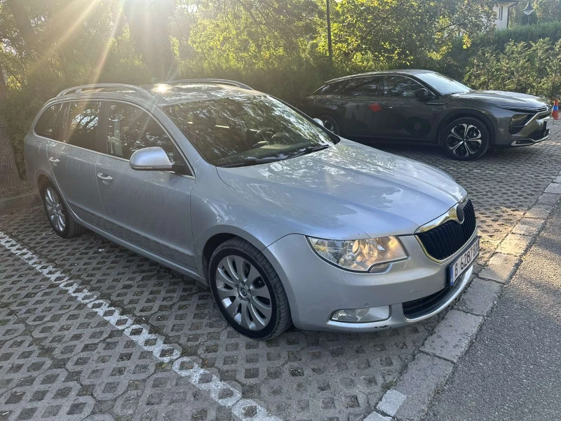 Skoda Superb, снимка 1 - Автомобили и джипове - 47501458