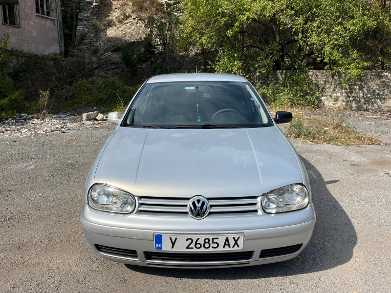 VW Golf, снимка 2 - Автомобили и джипове - 47397978