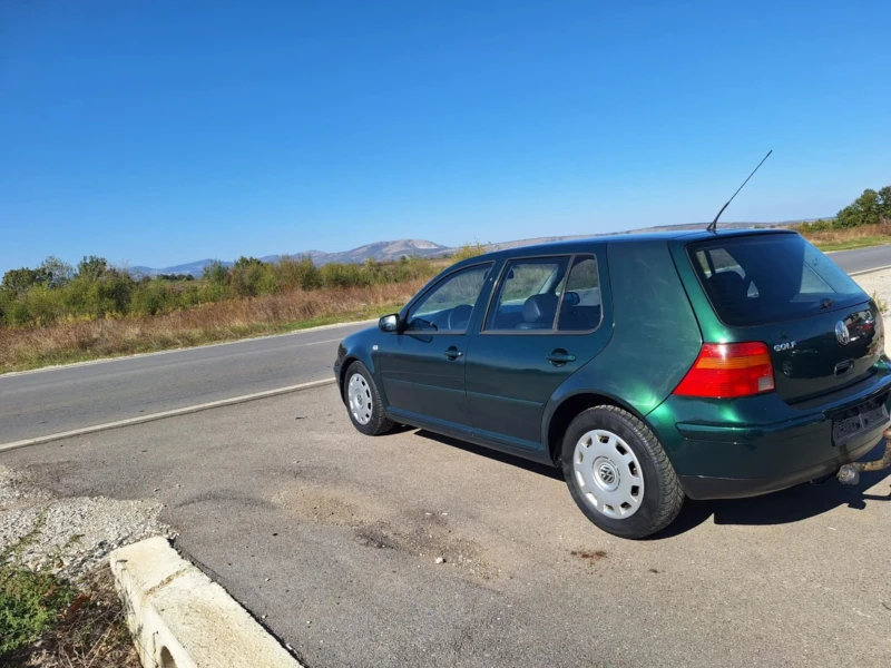 VW Golf 1.9TDI 90ks, снимка 3 - Автомобили и джипове - 47650774