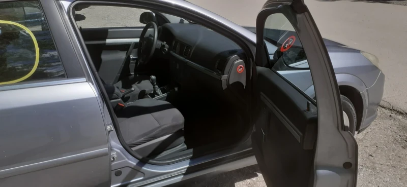 Opel Vectra 1.8 бензин 140к.с, снимка 12 - Автомобили и джипове - 52324186