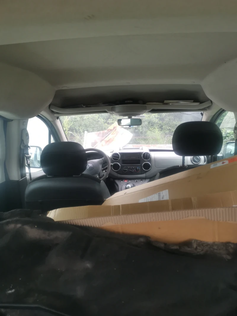 Citroen Berlingo, снимка 7 - Автомобили и джипове - 52336986