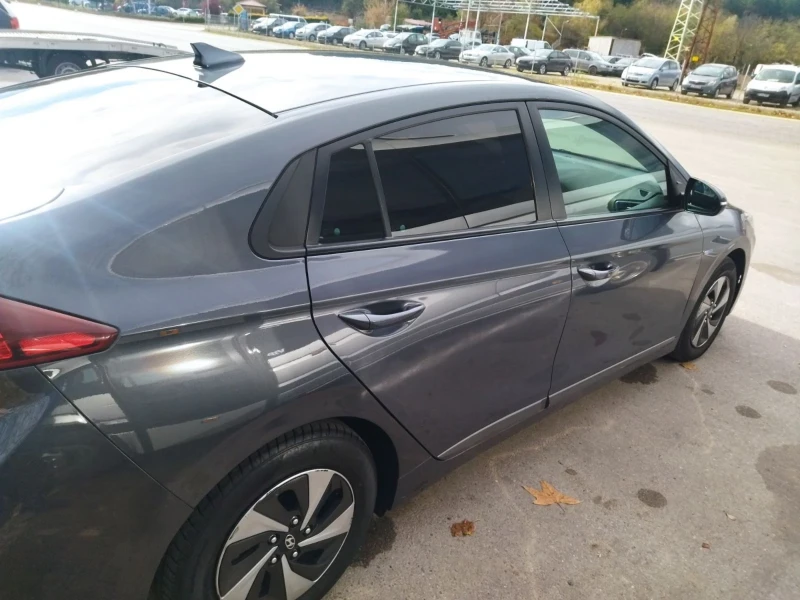 Hyundai Ioniq, снимка 5 - Автомобили и джипове - 51646615