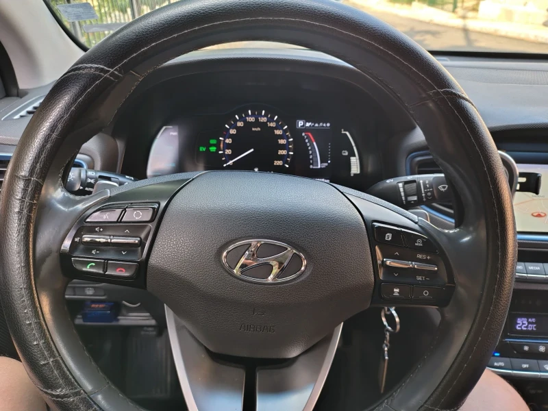 Hyundai Ioniq, снимка 6 - Автомобили и джипове - 51646615