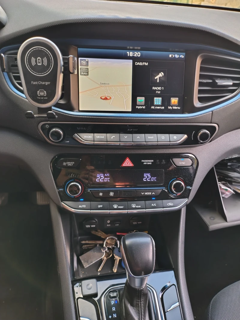 Hyundai Ioniq, снимка 9 - Автомобили и джипове - 51646615