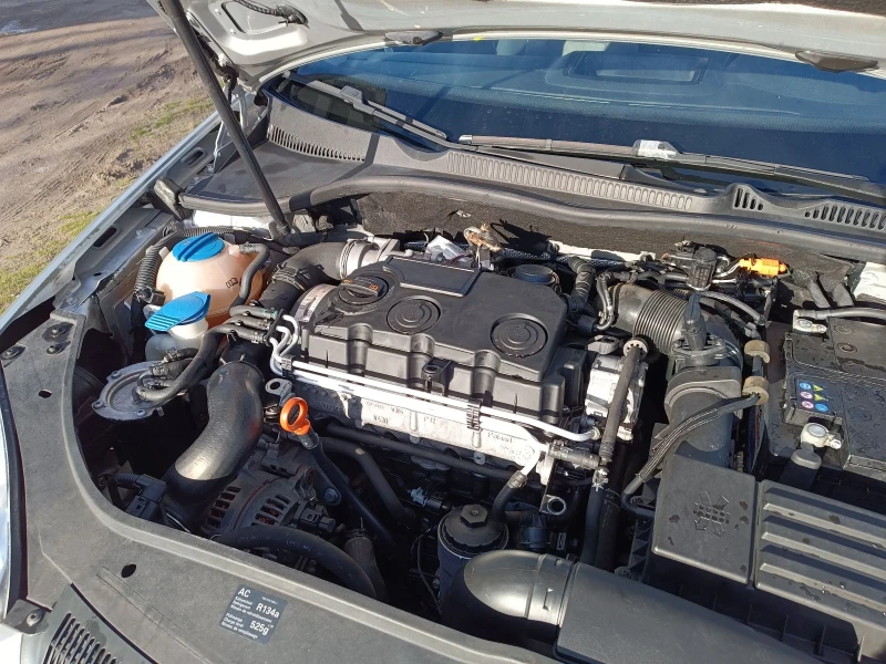 VW Golf 1.9tdi, снимка 13 - Автомобили и джипове - 52827422