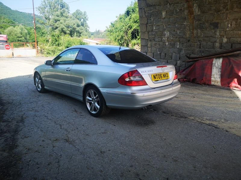 Mercedes-Benz CLK 220 cdi, снимка 6 - Автомобили и джипове - 47699937