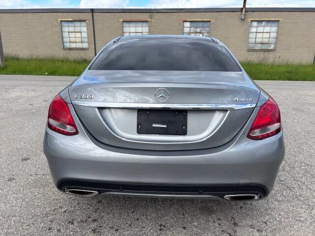 Mercedes-Benz C 300 * AMG PACK* 4MATIC* 360CAM* АвтоКредит(ЦЕНА ДО БГ) - изображение 4
