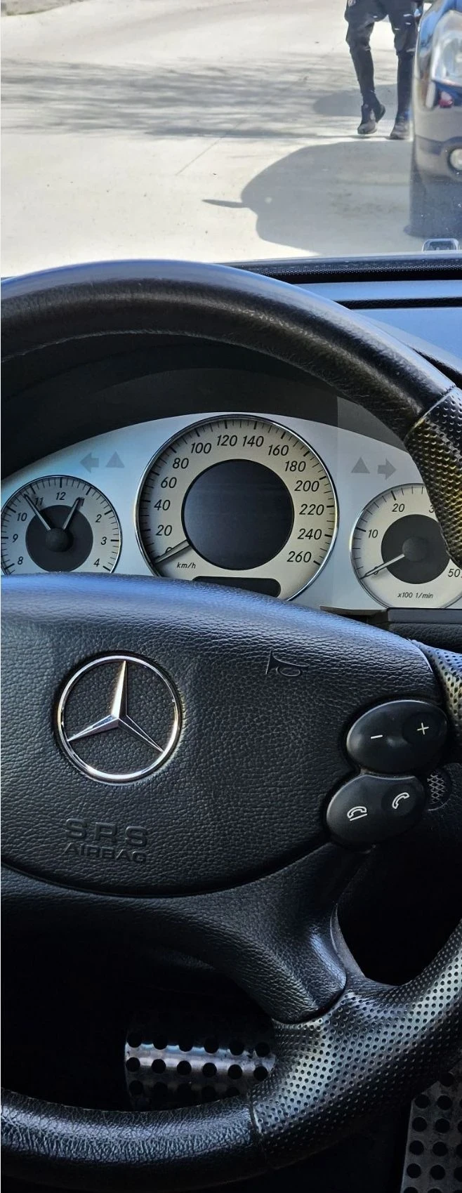 Mercedes-Benz E 280 4 Matic, снимка 8 - Автомобили и джипове - 55695047