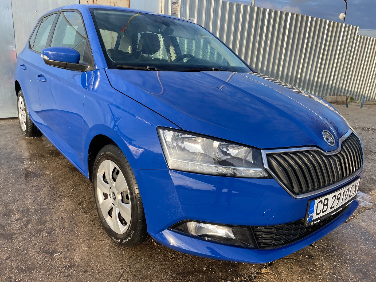 Skoda Fabia 1.0 MPI, снимка 1