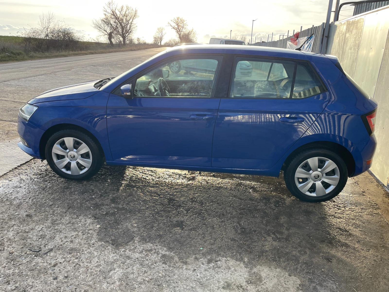 Skoda Fabia 1.0 MPI - изображение 5