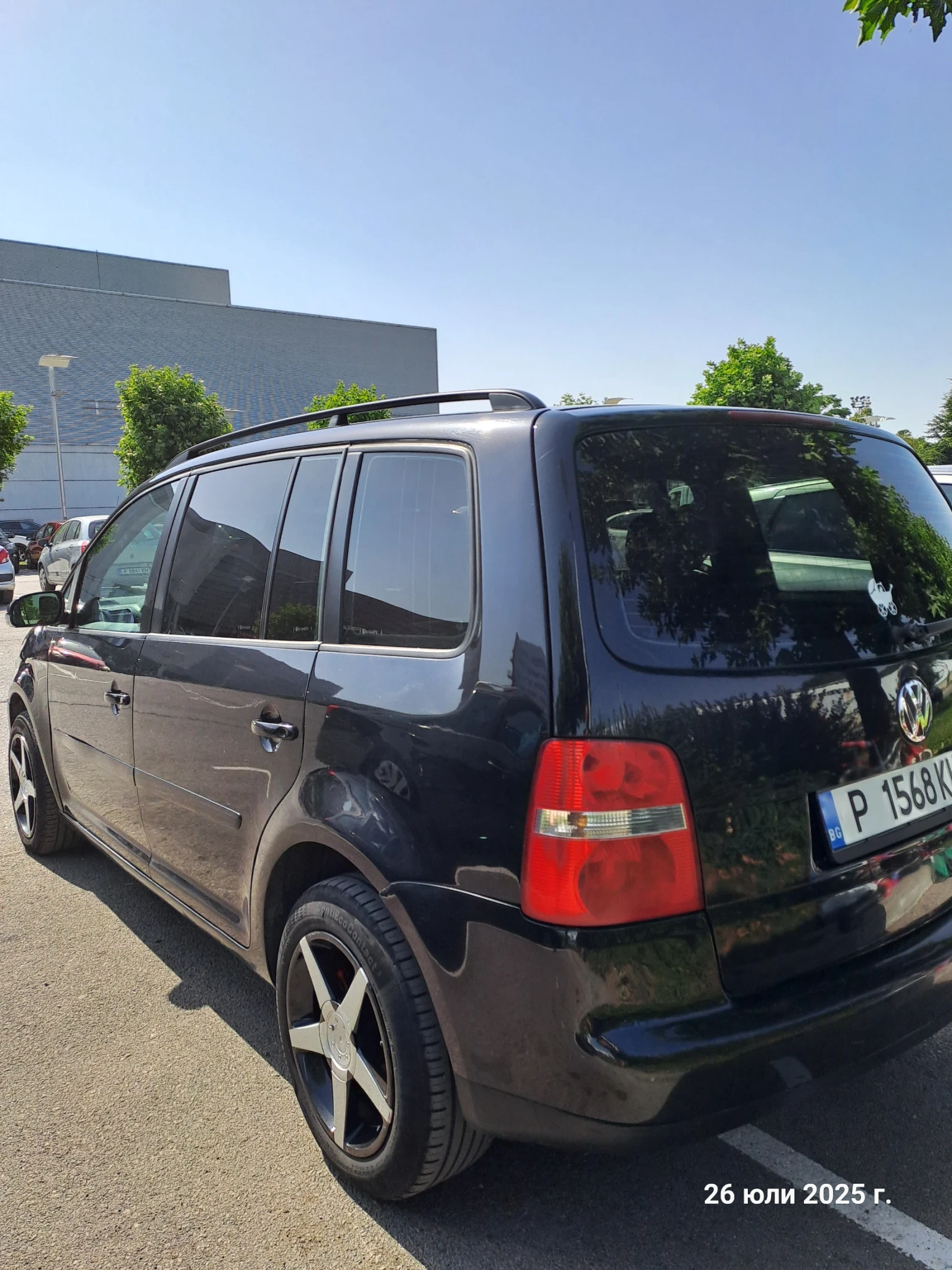 VW Touran 1.9TDI 6+ 1 места - изображение 8