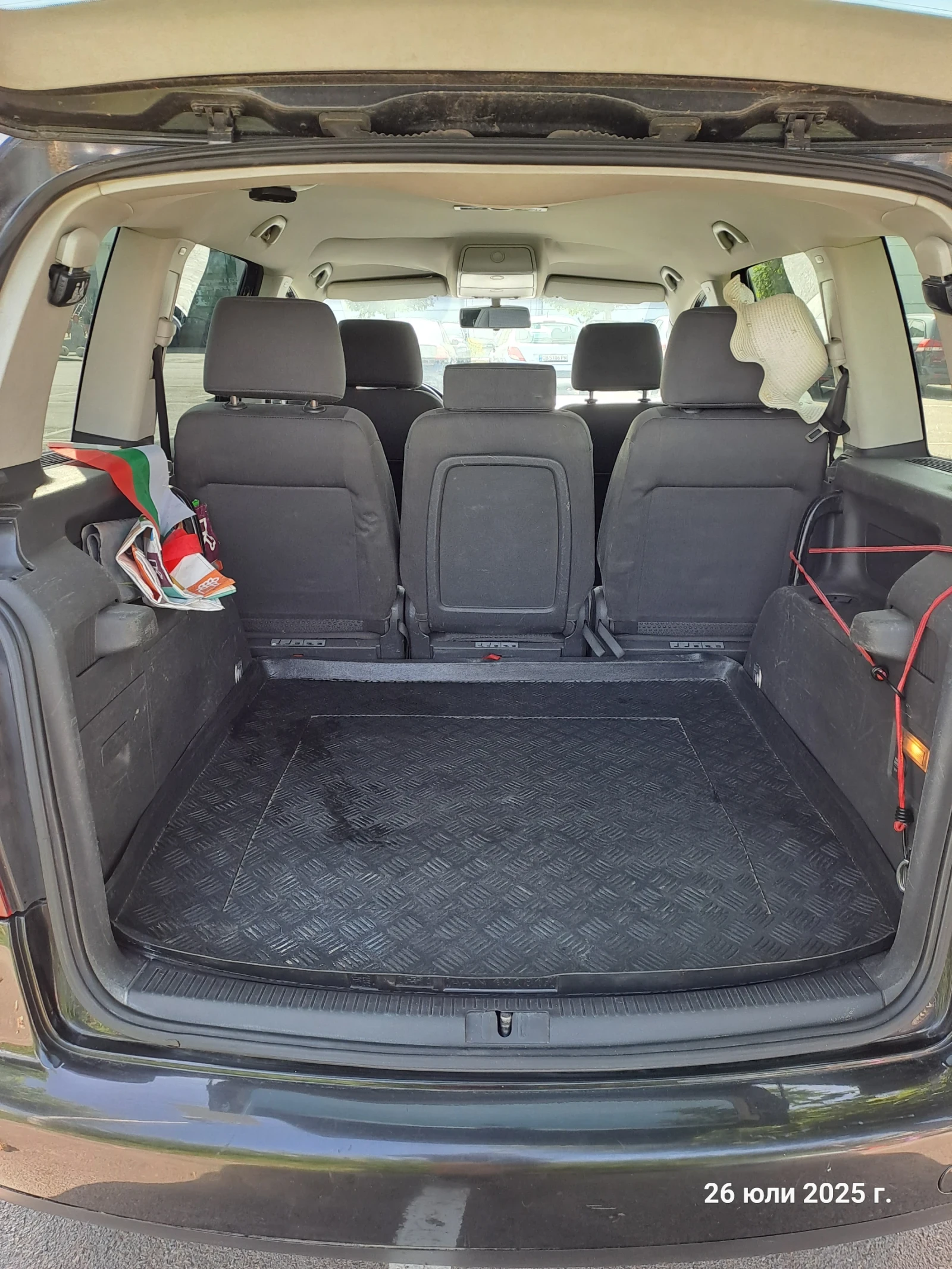 VW Touran 1.9TDI 6+ 1 места - изображение 10