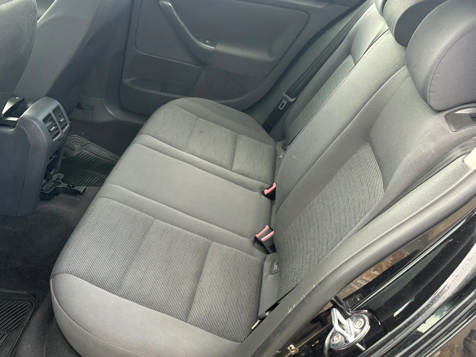 VW Golf 1.9TDI  - изображение 8