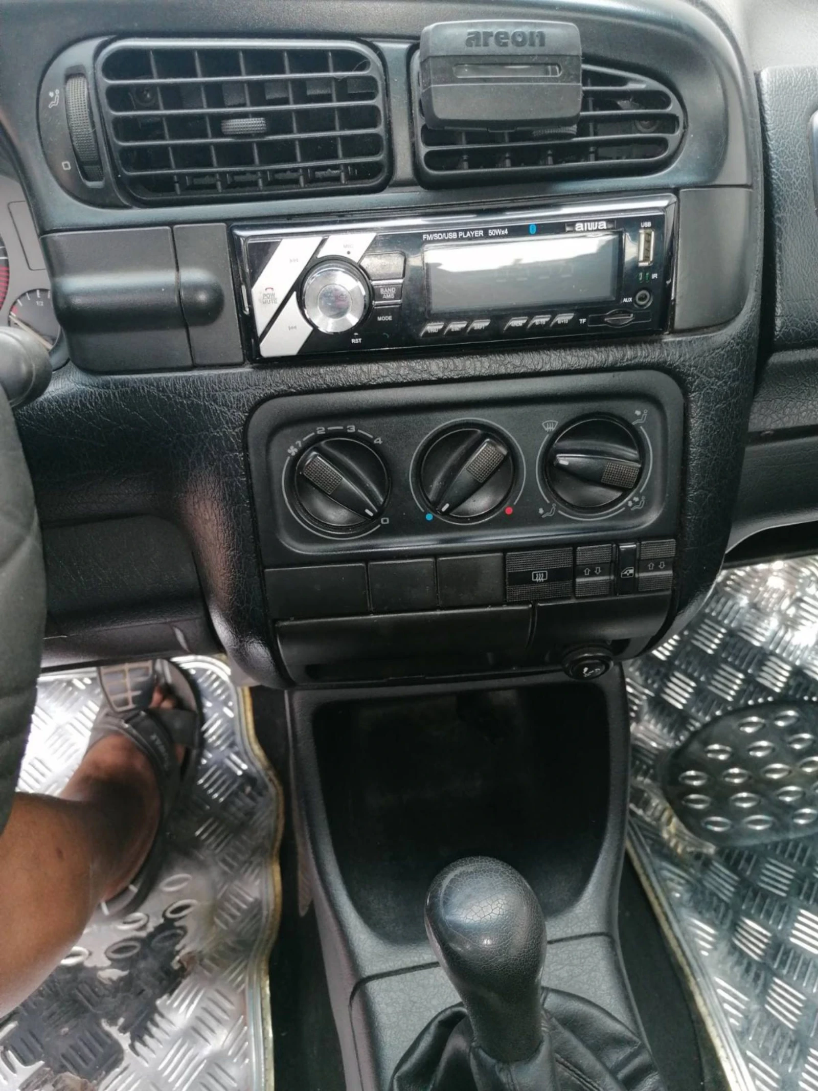 VW Vento  - изображение 6