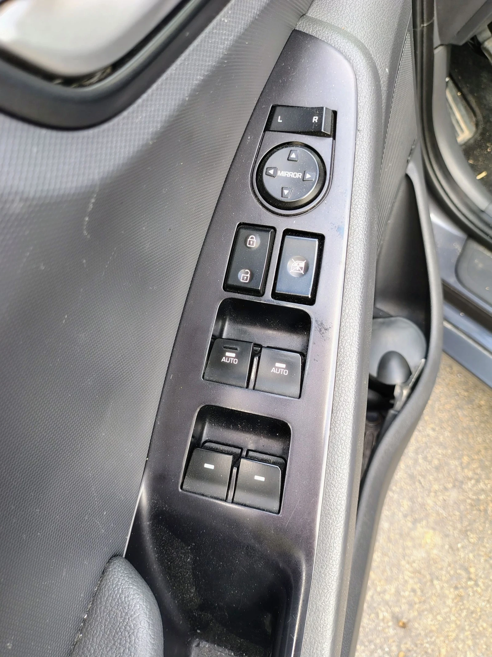 Hyundai Ioniq | Mobile.bg   12