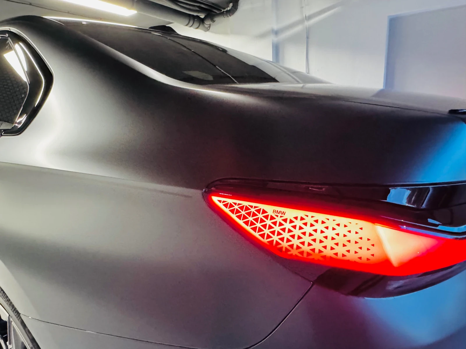 BMW i7 Xdrive60 Individual  - изображение 8
