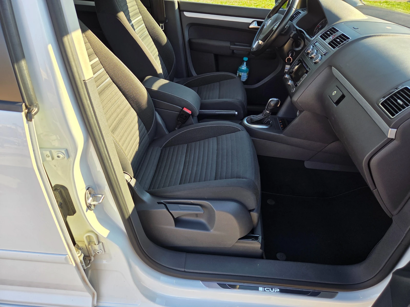 VW Touran 1.6TDI CUP | Mobile.bg   11