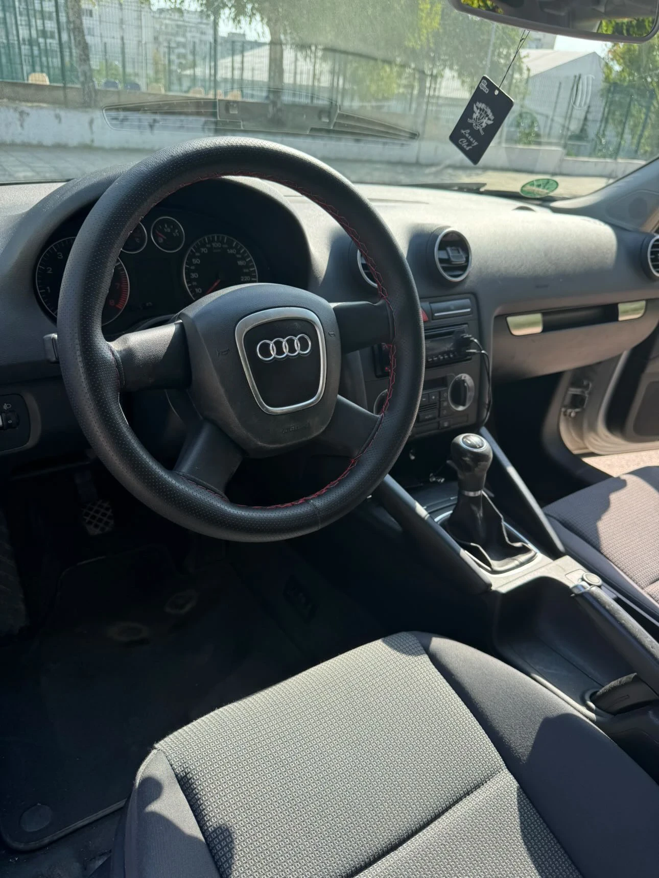 Audi A3 1.6i - изображение 3