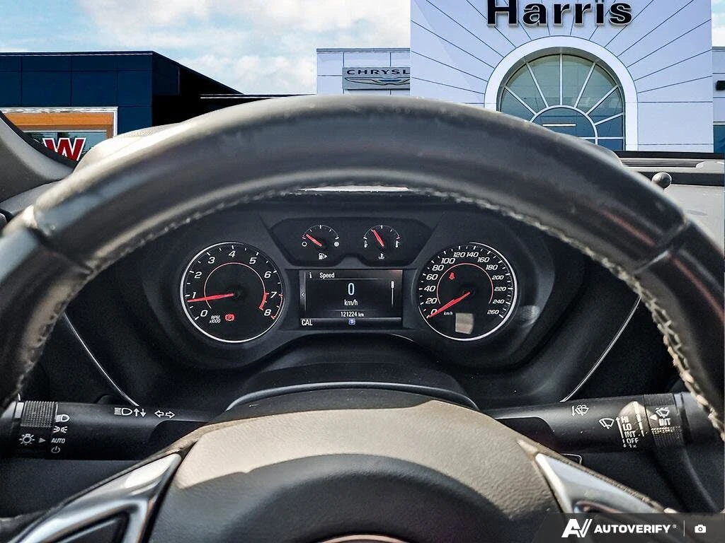 Chevrolet Camaro * АвтоКредит * (ЦЕНА ДО БГ), снимка 12 - Автомобили и джипове - 53914359