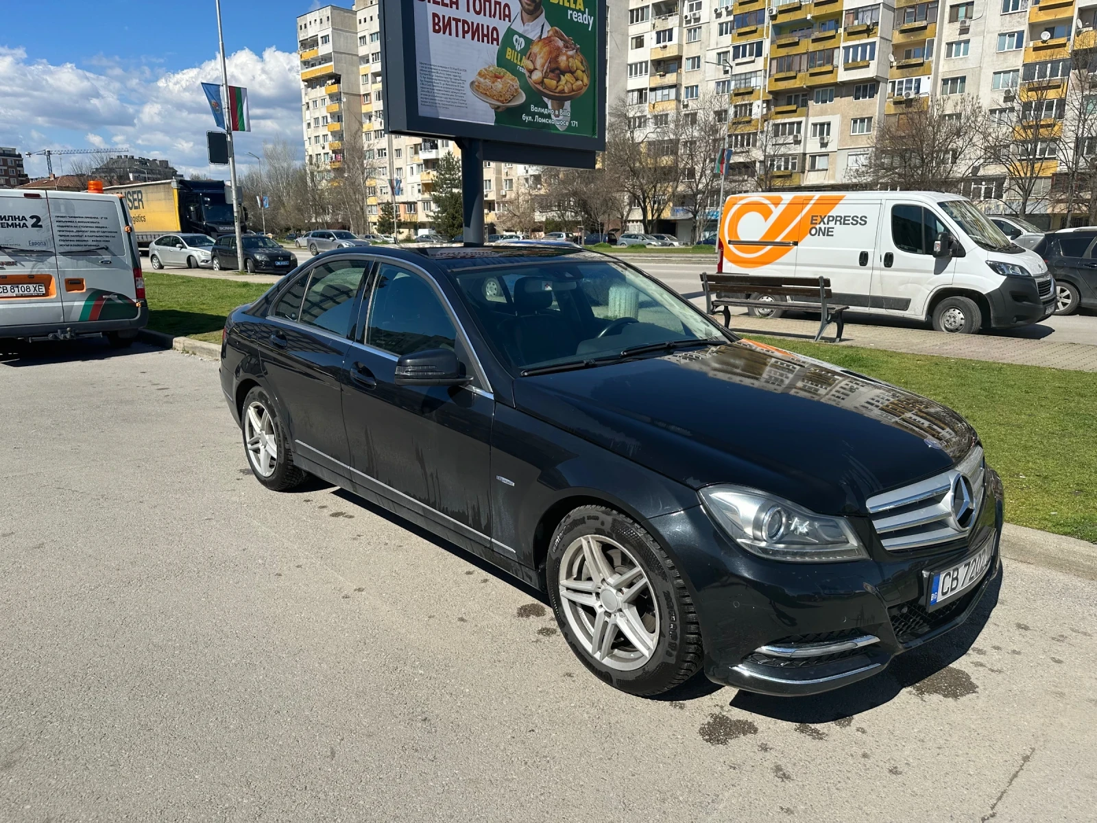 Mercedes-Benz C 200, снимка 3 - Автомобили и джипове - 54098606