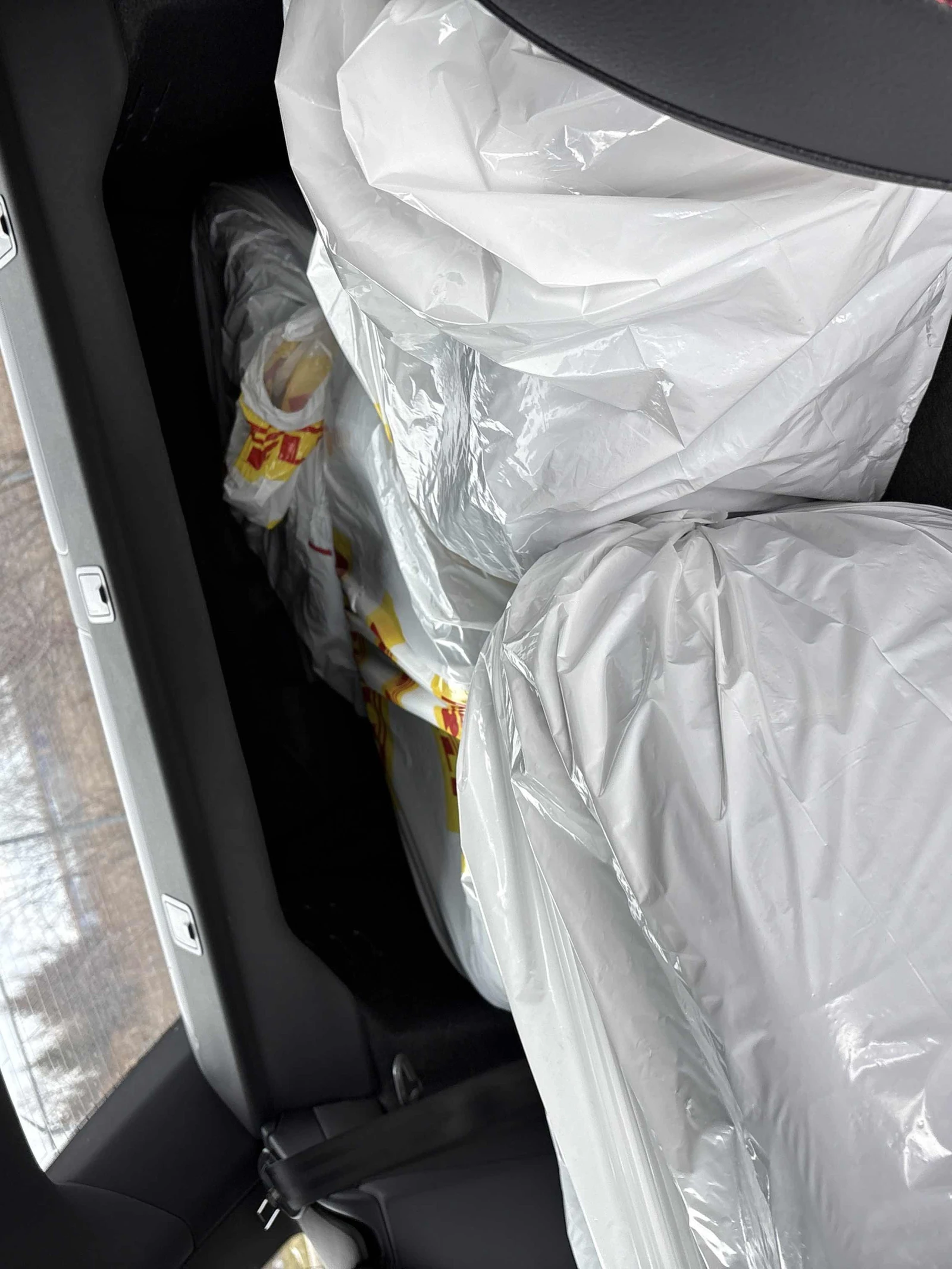 Audi A4 Progressiv * * CARFAX * * АВТО КРЕДИТ * * , снимка 11 - Автомобили и джипове - 54204793