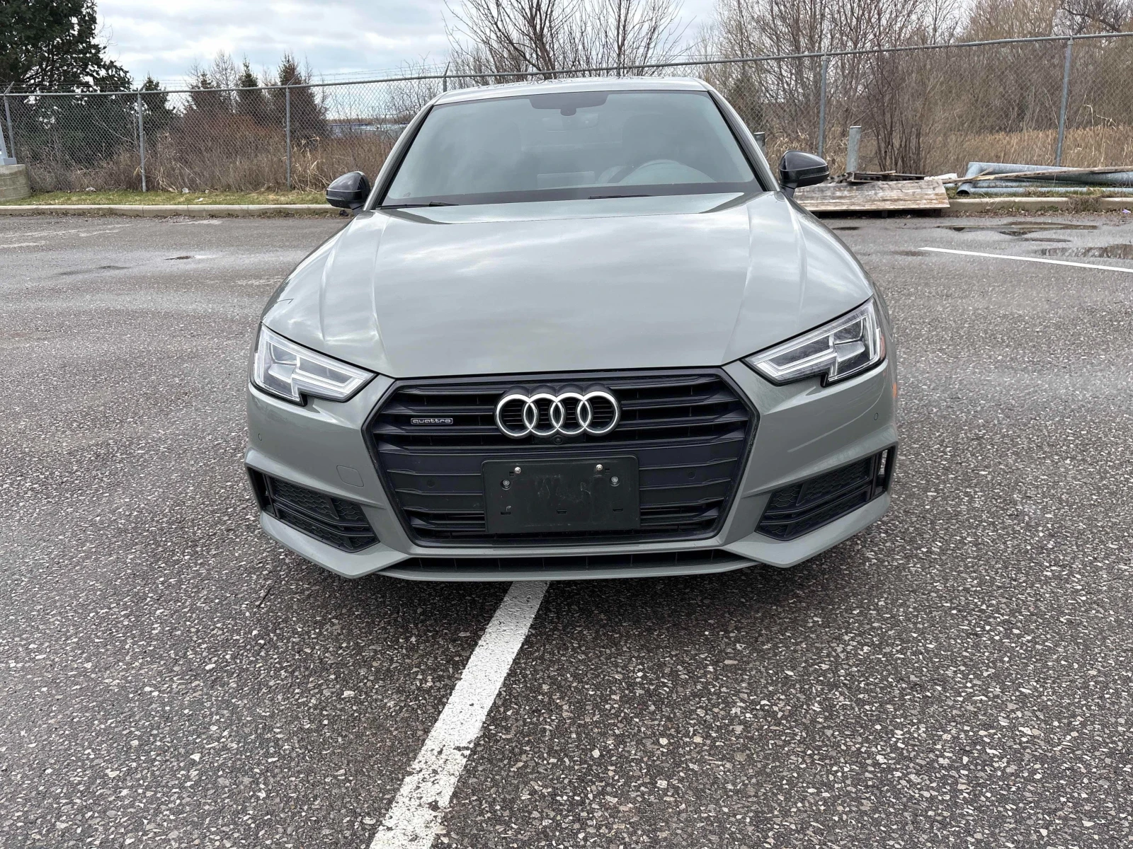 Audi A4 Progressiv * * CARFAX * * АВТО КРЕДИТ * * , снимка 2 - Автомобили и джипове - 54204793