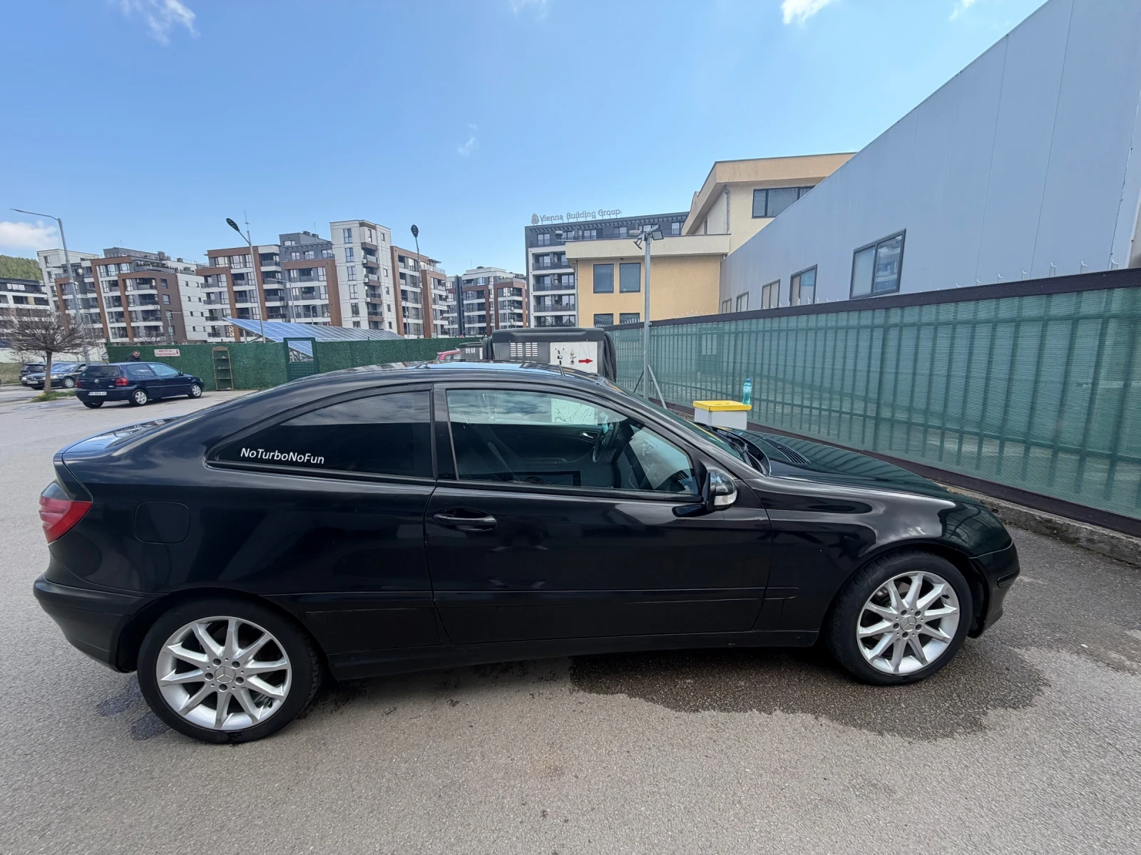 Mercedes-Benz C 220, снимка 4 - Автомобили и джипове - 54235225