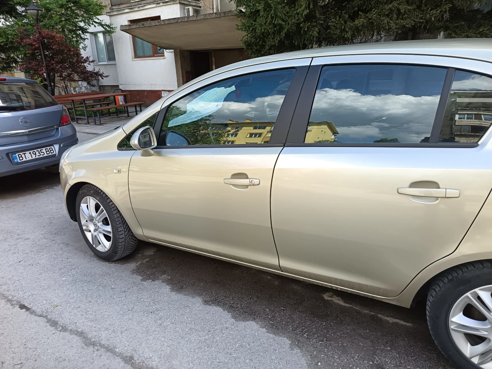 Opel Corsa, снимка 9 - Автомобили и джипове - 54492858