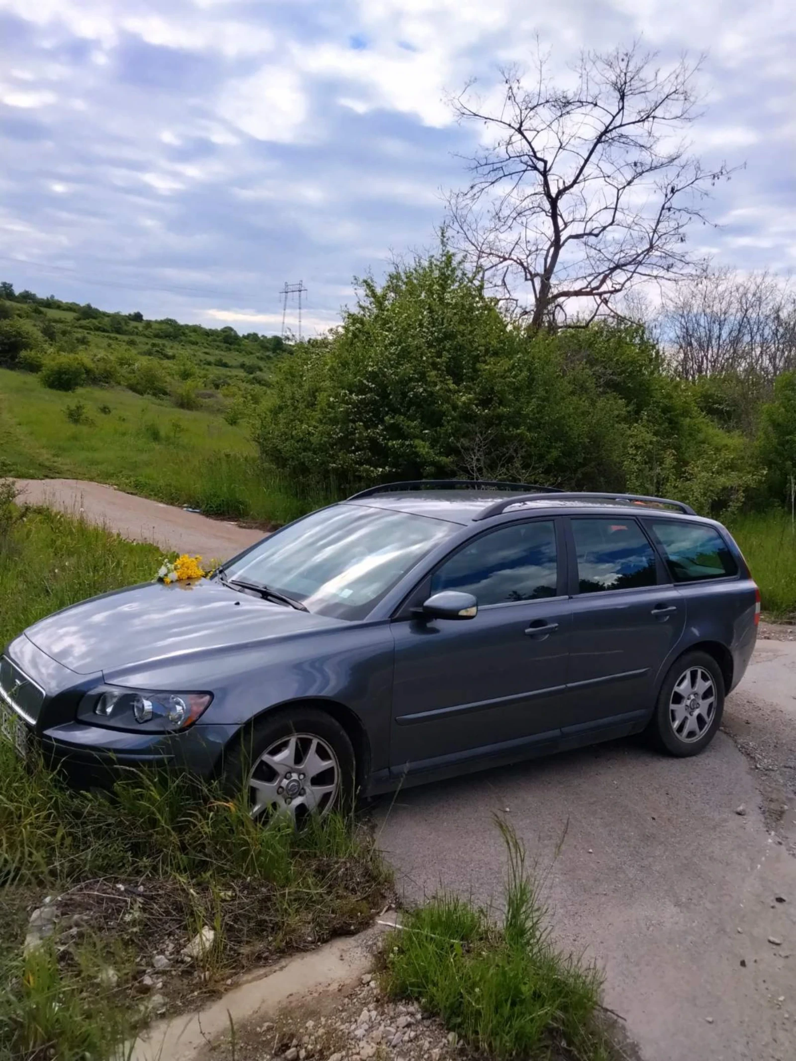 Volvo V40 2.0D 136кс, снимка 2 - Автомобили и джипове - 54661855