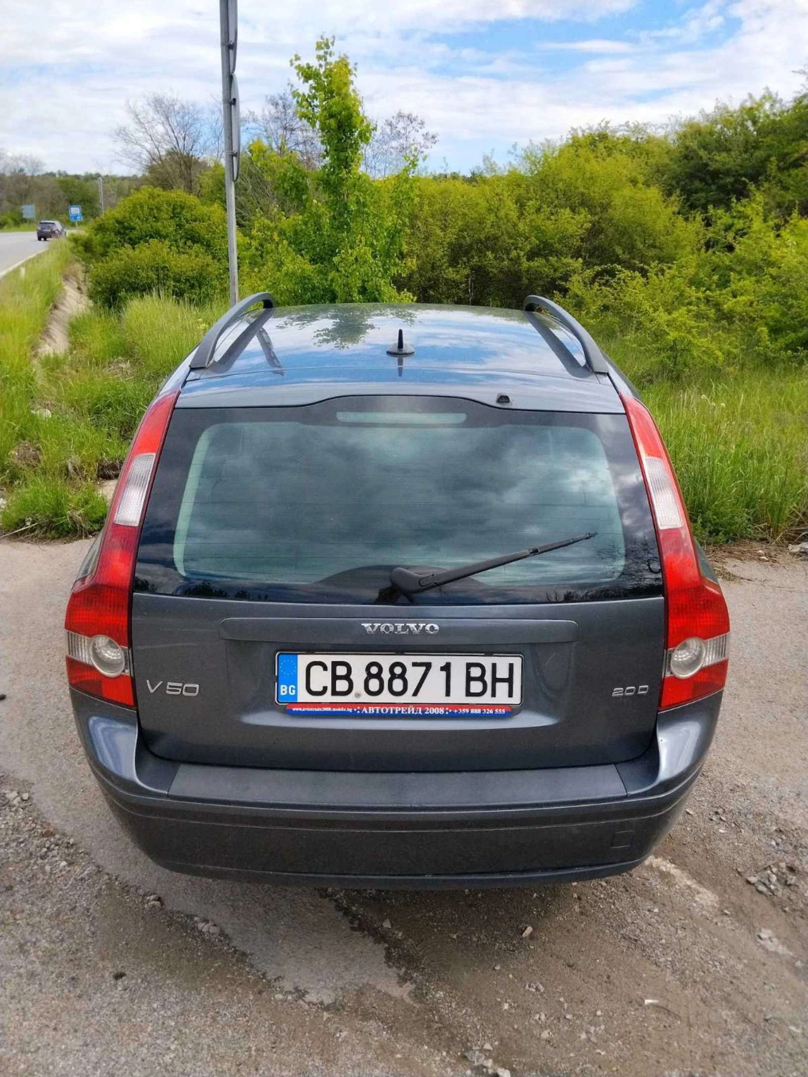 Volvo V40 2.0D 136кс, снимка 4 - Автомобили и джипове - 54661855