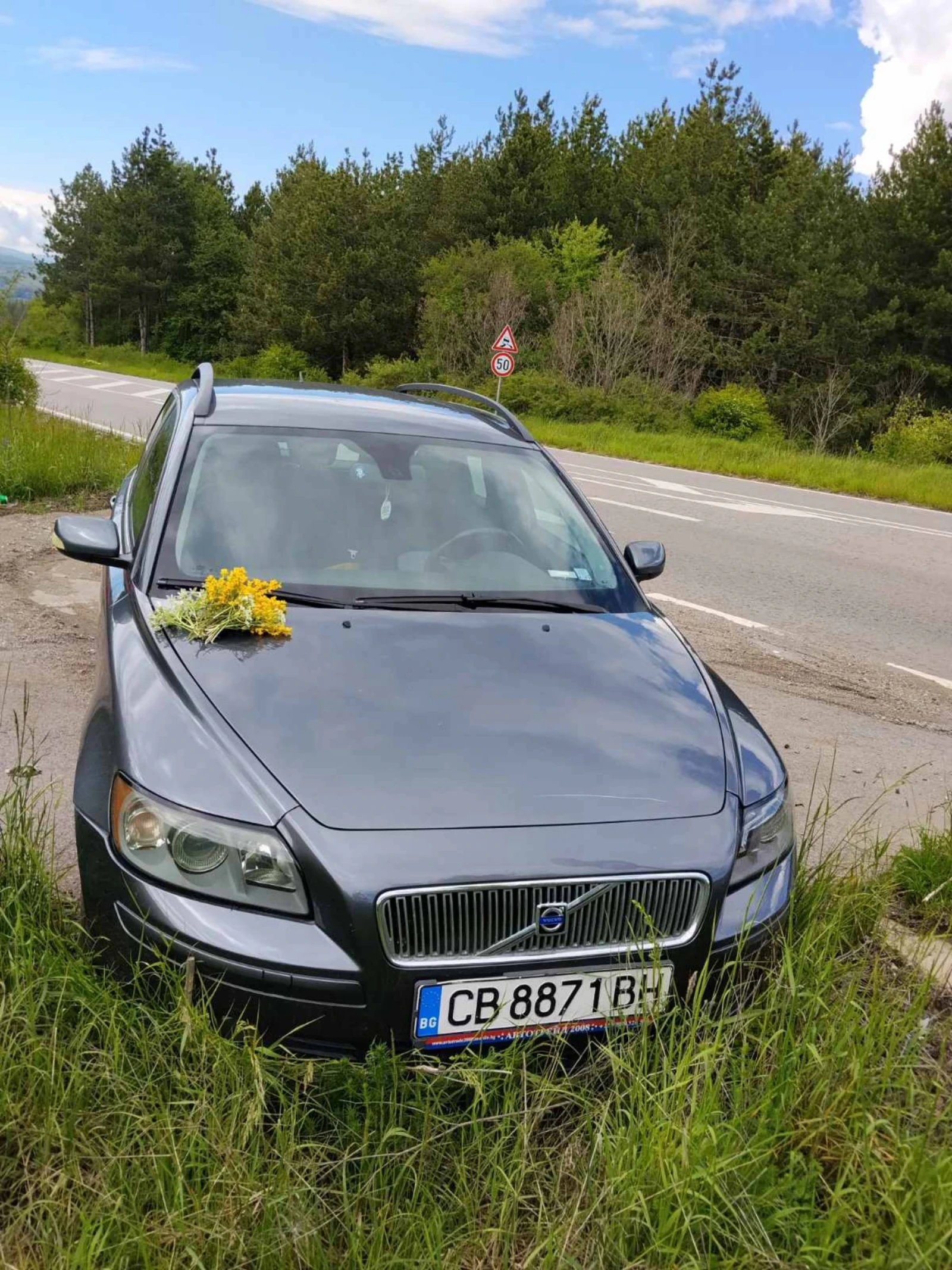 Volvo V40 2.0D 136кс