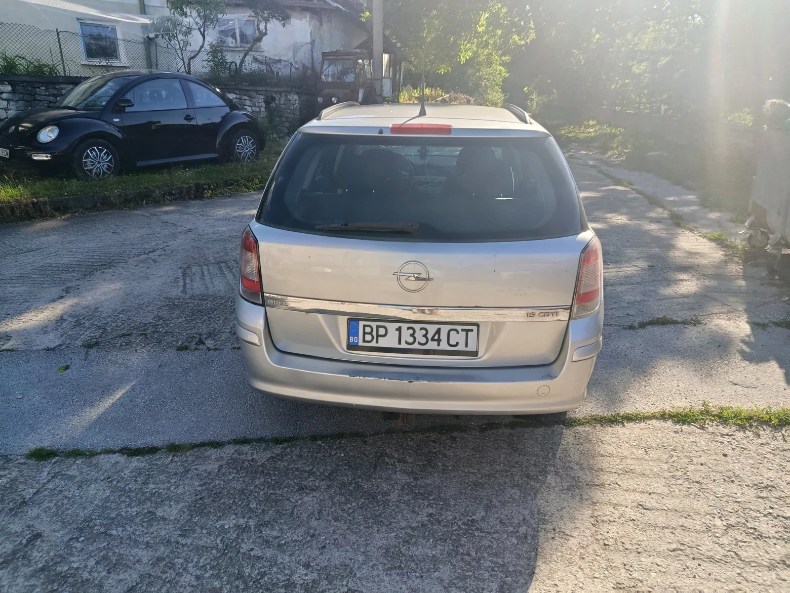 Opel Astra 1.9, снимка 8 - Автомобили и джипове - 54702456