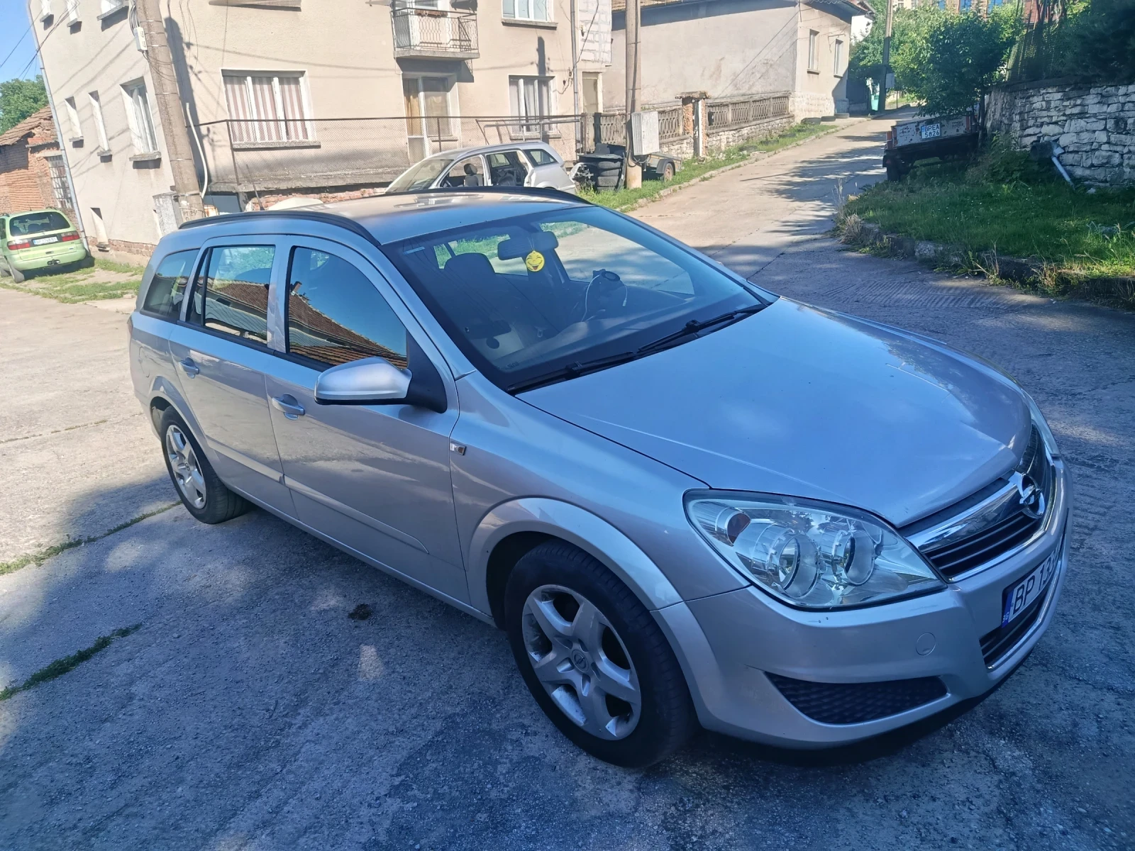 Opel Astra 1.9, снимка 6 - Автомобили и джипове - 54702456