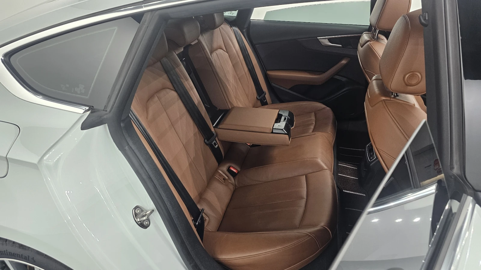 Audi A5 3.0 40TFSI Quattro Premium Sportback, FULL, снимка 10 - Автомобили и джипове - 55013108
