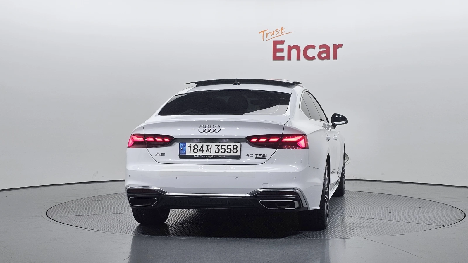 Audi A5 3.0 40TFSI Quattro Premium Sportback, FULL, снимка 4 - Автомобили и джипове - 55013108